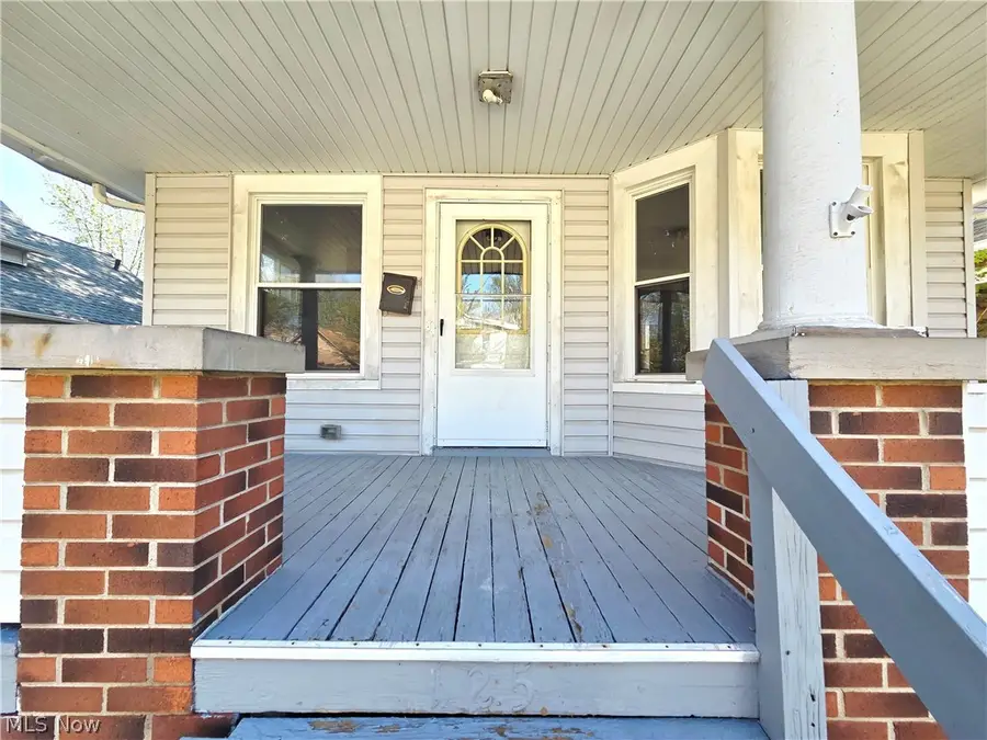 2125 W 81st Street, Cleveland, OH 44102 - #2