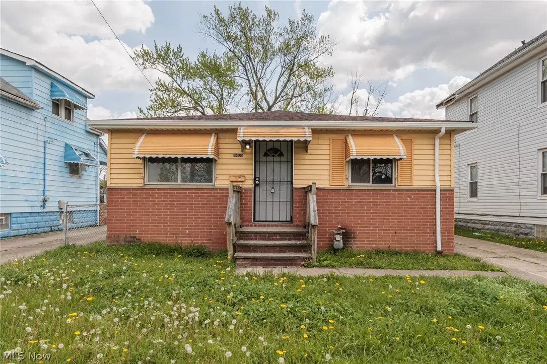 4405 E 156th Street, Cleveland, OH 44128 - #1