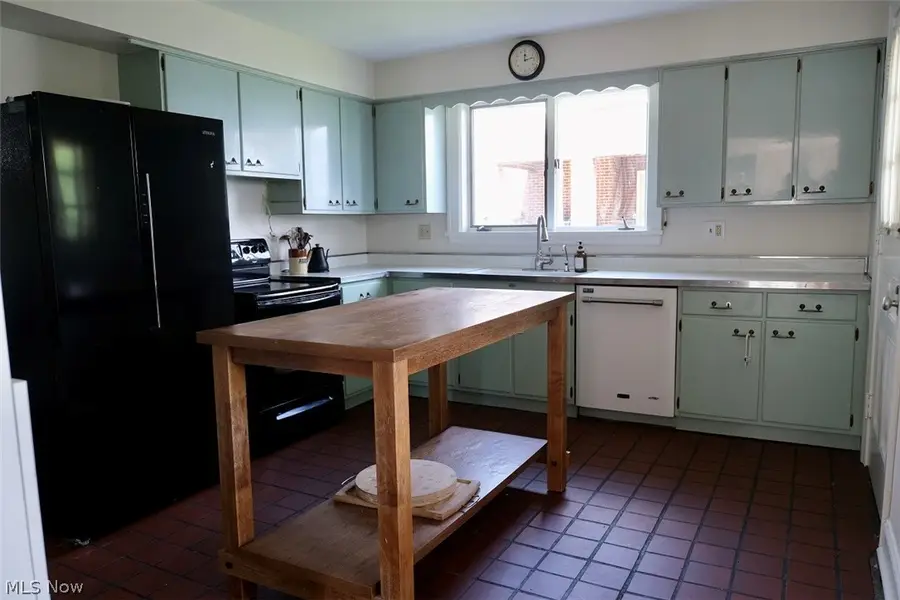 208 Braybarton Boulevard, Steubenville, OH 43952 - #2