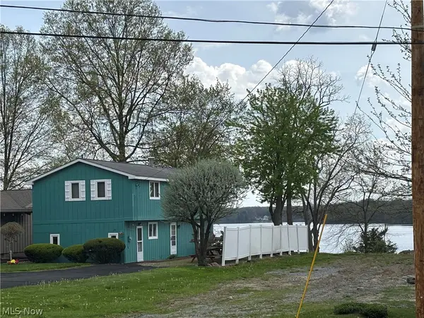 41 Forest Avenue, Lake Milton, OH 44429