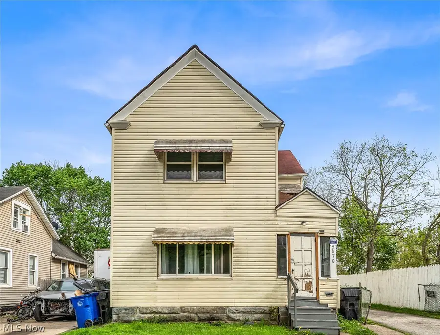 5678 Hamlet Avenue, Cleveland, OH 44127 - #2