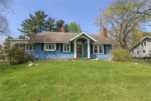 628 North Se Road, Warren, OH 44484