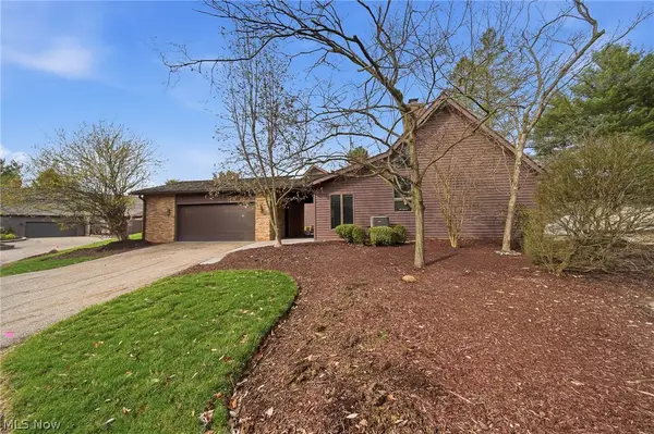 6132 Cedar Nw Lane, Canton, OH 44708