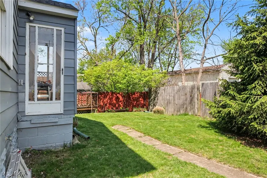 419 Meadow Lane, Painesville, OH 44077 - #3