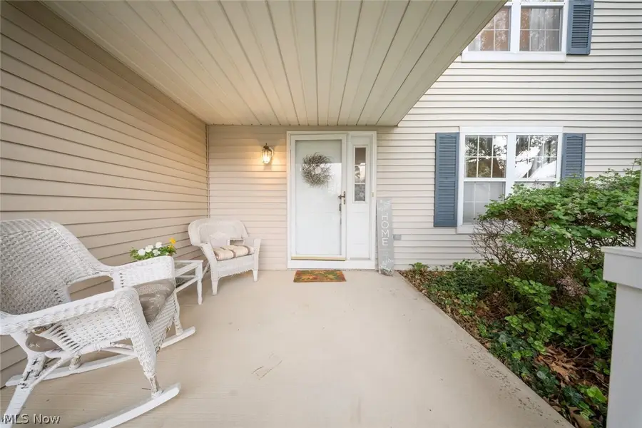 23174 Grist Mill Court, Olmsted Falls, OH 44138 - #3