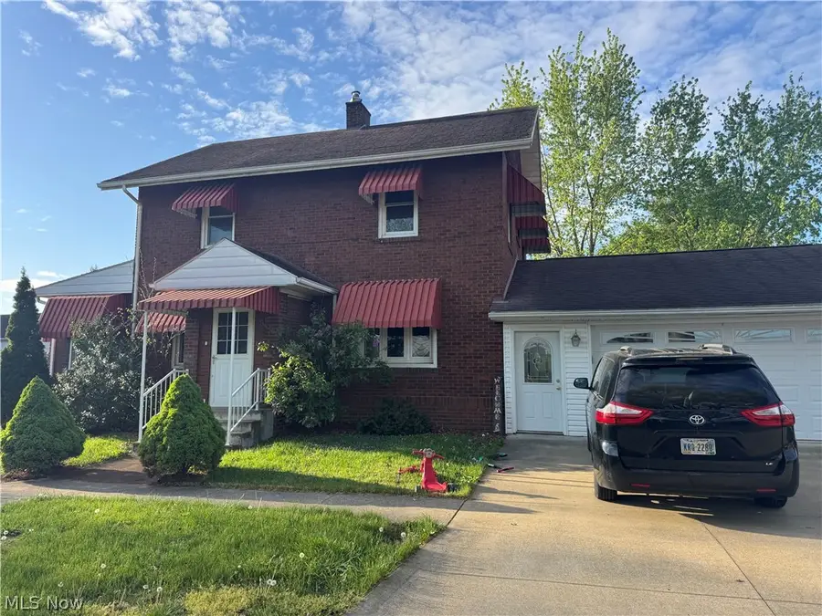 936 N Main Street, Uhrichsville, OH 44683 - #3