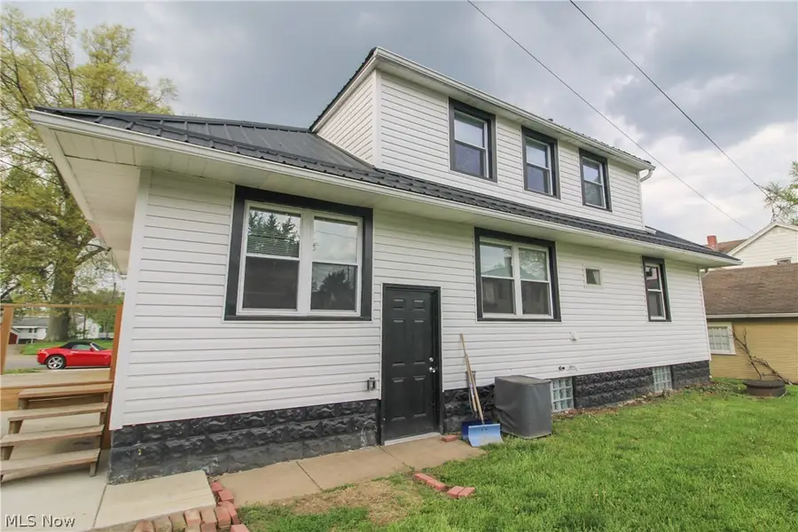 65 Duquesne Street, Columbiana, OH 44408 - #2