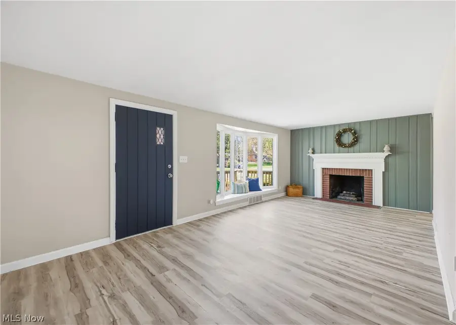 3232 Bears Den Road, Youngstown, OH 44511 - #3