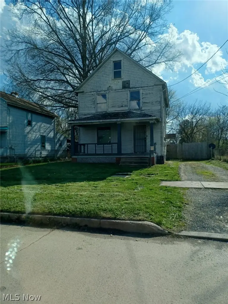 1459 West Nw Avenue, Warren, OH 44483 - #1