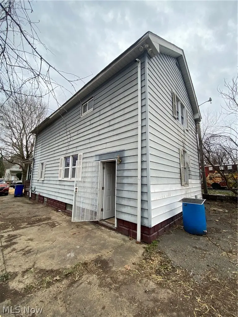 7131 Park Avenue, Cleveland, OH 44105 - #2