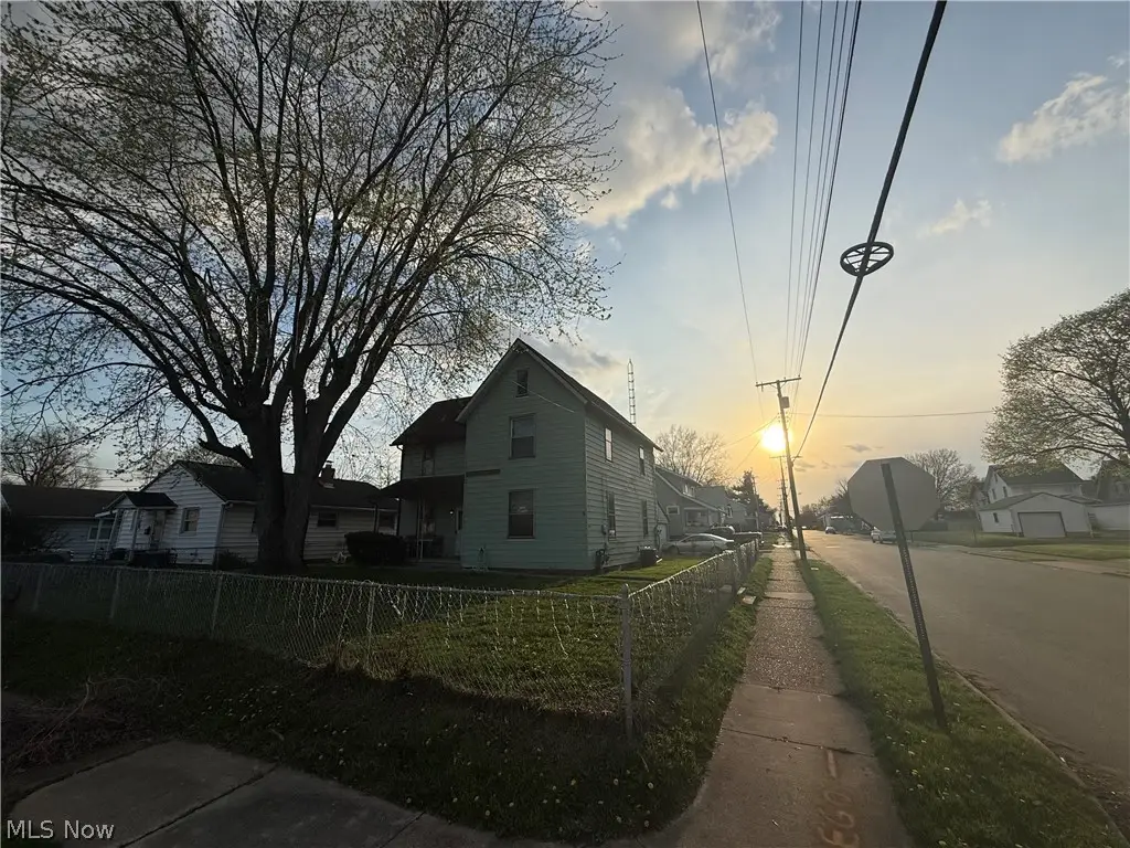 1301 Wertz Sw Avenue, Canton, OH 44710 - #1