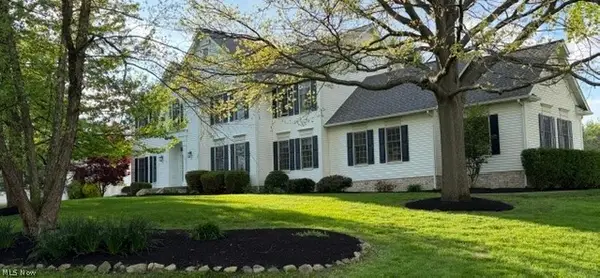 735 Jamestown Court, Hudson, OH 44236