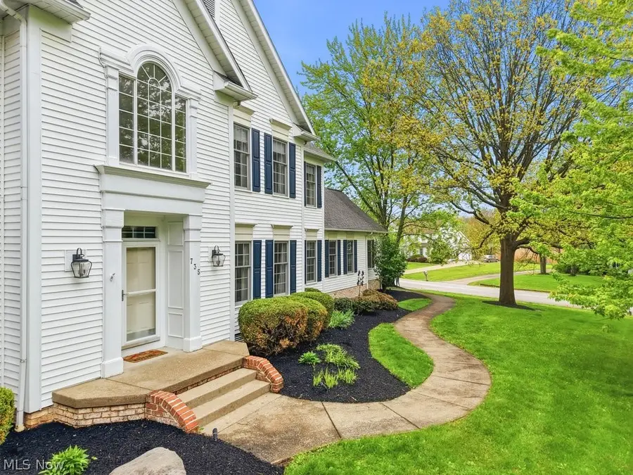 735 Jamestown Court, Hudson, OH 44236 - #3