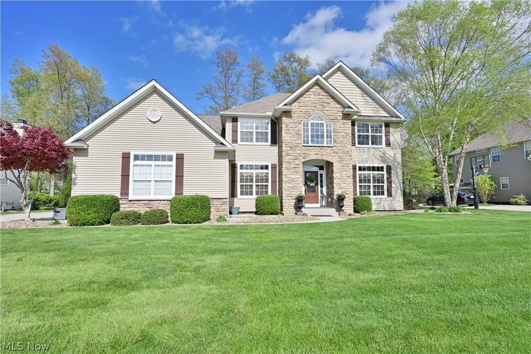 457 Cedarwood Road, Avon Lake, OH 44012 - #1