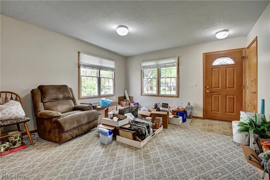 960B Mcdonald Ne Drive, Sugarcreek, OH 44681 - #3