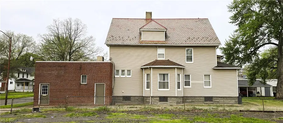 229 5th Street, Elyria, OH 44035 - #2
