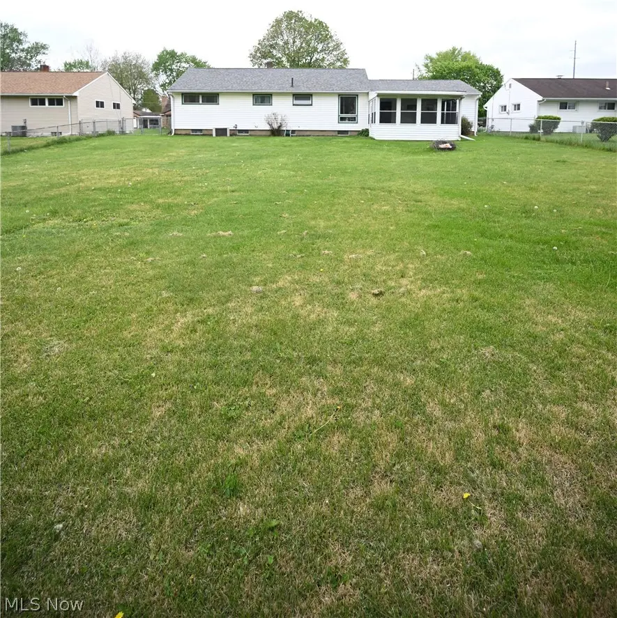 1911 39th Ne Street, Canton, OH 44705 - #3