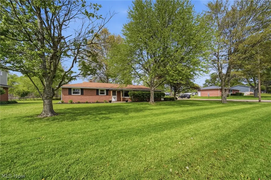 3295 Easton Ne Street, Canton, OH 44721 - #3