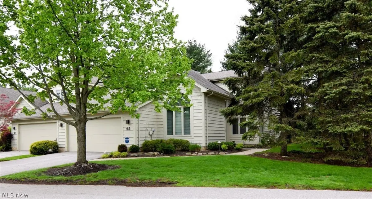 22 Waterford Lane, Beachwood, OH 44122 - #1