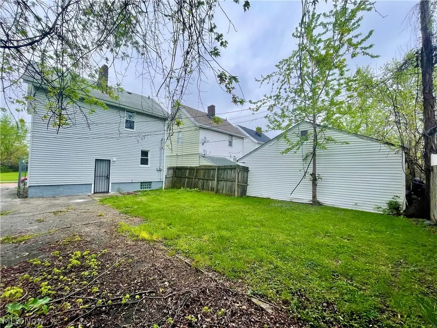 976 Rondel Road, Cleveland, OH 44110 - #3