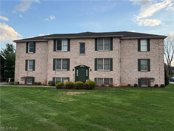 912 Pearson Circle #5, Boardman, OH 44512