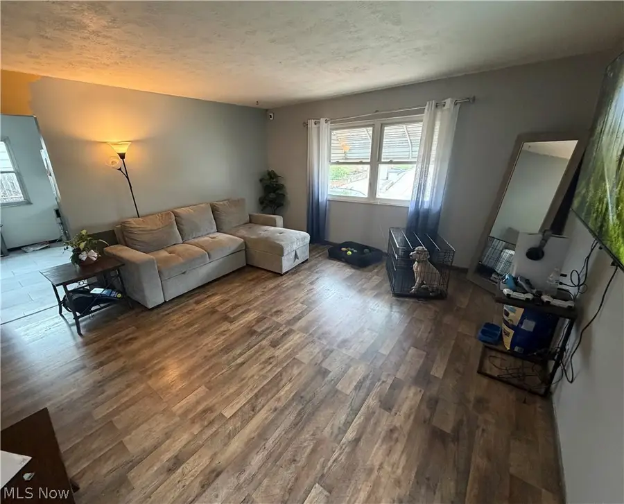 574 Fulmer Avenue, Akron, OH 44312 - #2