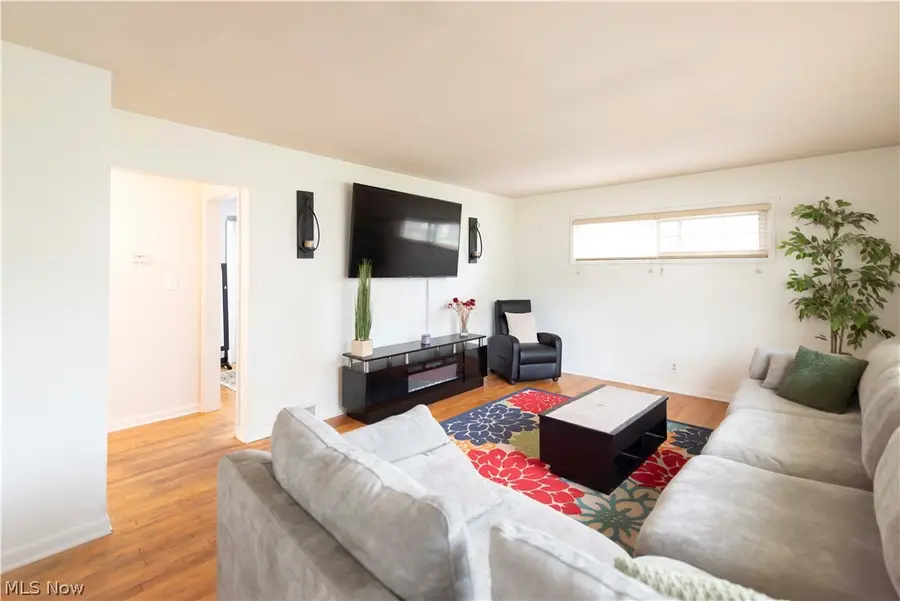 1640 Wiltshire Road, Akron, OH 44313 - #2