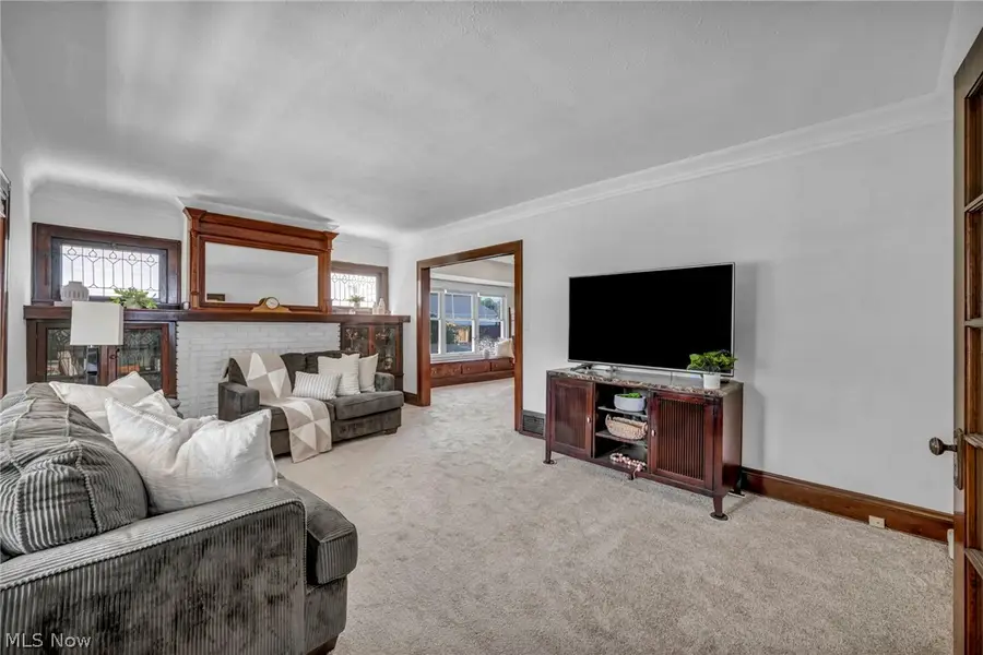 4762 S Hills Drive, Cleveland, OH 44109 - #3