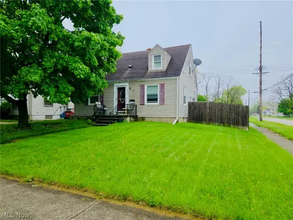 2402 E 35th Street, Lorain, OH 44055