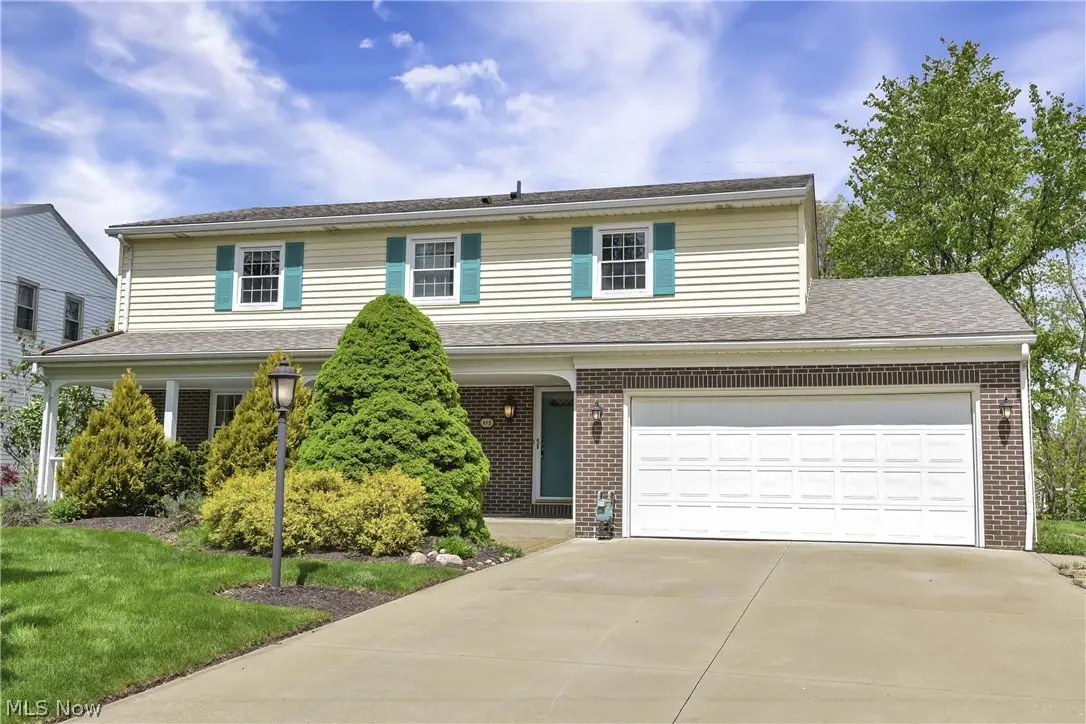 152 Woodridge Drive, Elyria, OH 44035 - #1