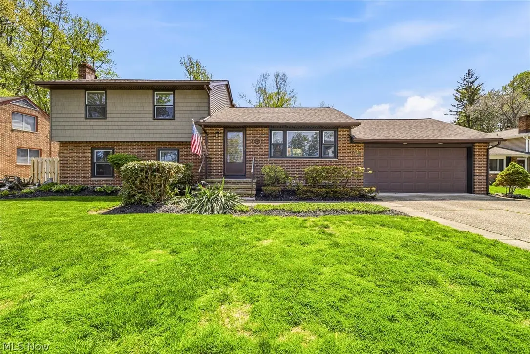 66 Keewaydin Drive, Timberlake, OH 44095 - #1