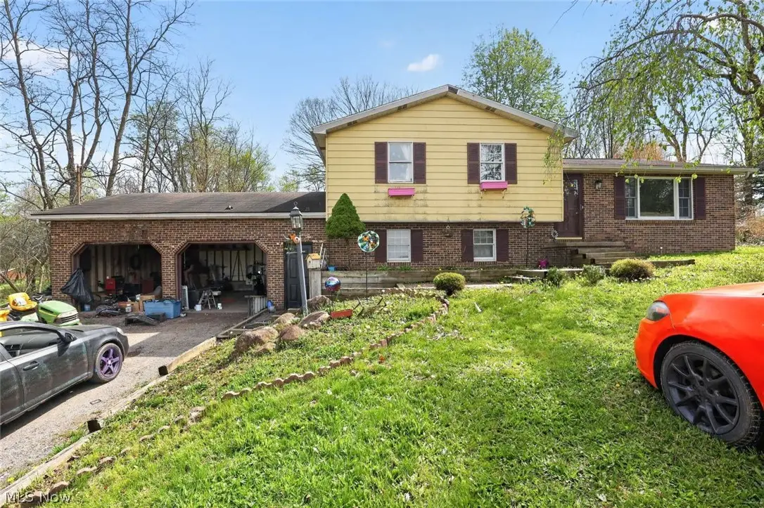 44301 Metz Road, Columbiana, OH 44408 - #1