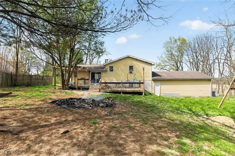 44301 Metz Road, Columbiana, OH 44408 - #2