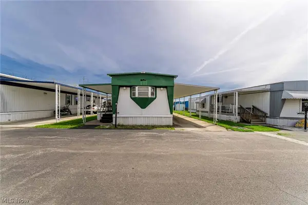 3000 Brookpark Road #15, Cleveland, OH 44134