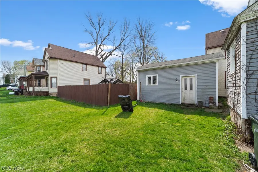 102 Water Street, Elyria, OH 44035 - #2