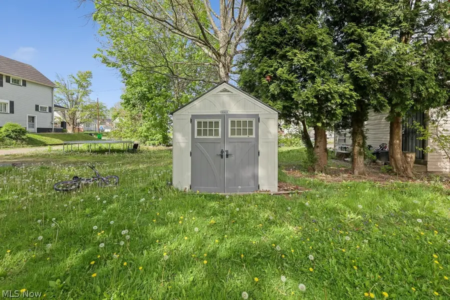 134 W Cambridge Street, Alliance, OH 44601 - #2