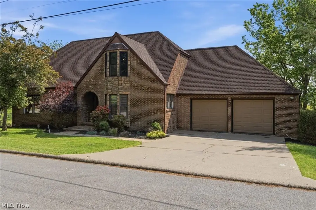 75 Oakridge Drive, Parkersburg, WV 26104 - #1