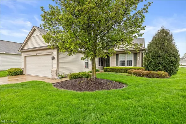 9428 Drury Way, North Ridgeville, OH 44039