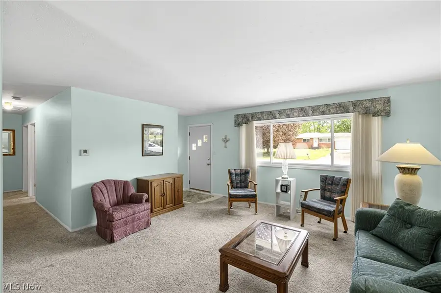 13366 Richards Drive, Strongsville, OH 44149 - #2