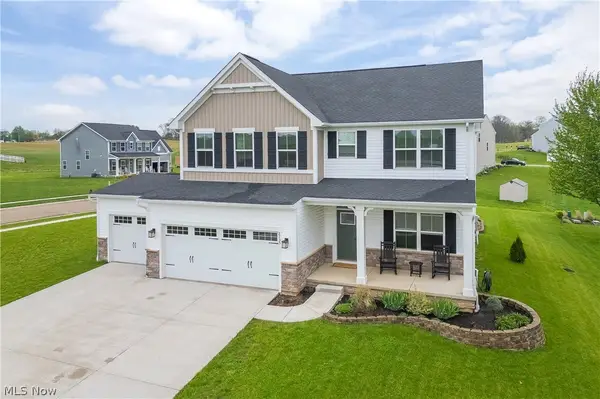 2735 Forestview Ne Street, Canton, OH 44721