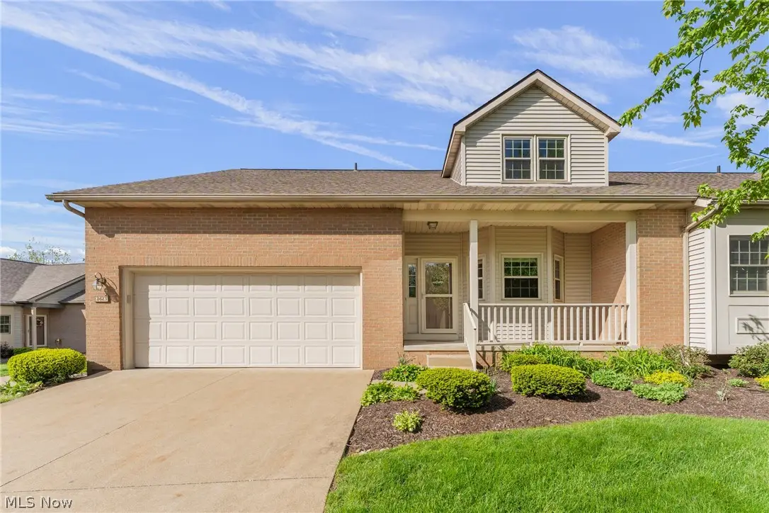 2423 Charing Cross Nw Road, Canton, OH 44708 - #1