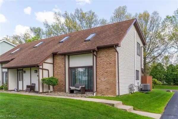 5472 Callaway Circle #2, Youngstown, OH 44515