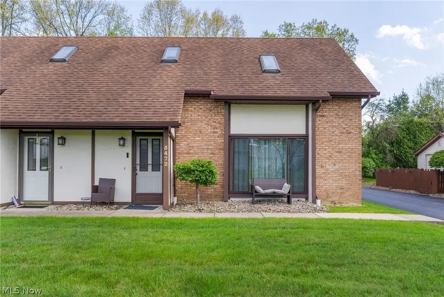 5472 Callaway Circle #2, Youngstown, OH 44515 - #2