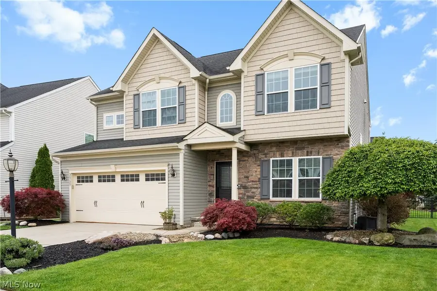 36127 Harbor Drive, North Ridgeville, OH 44039 - #2