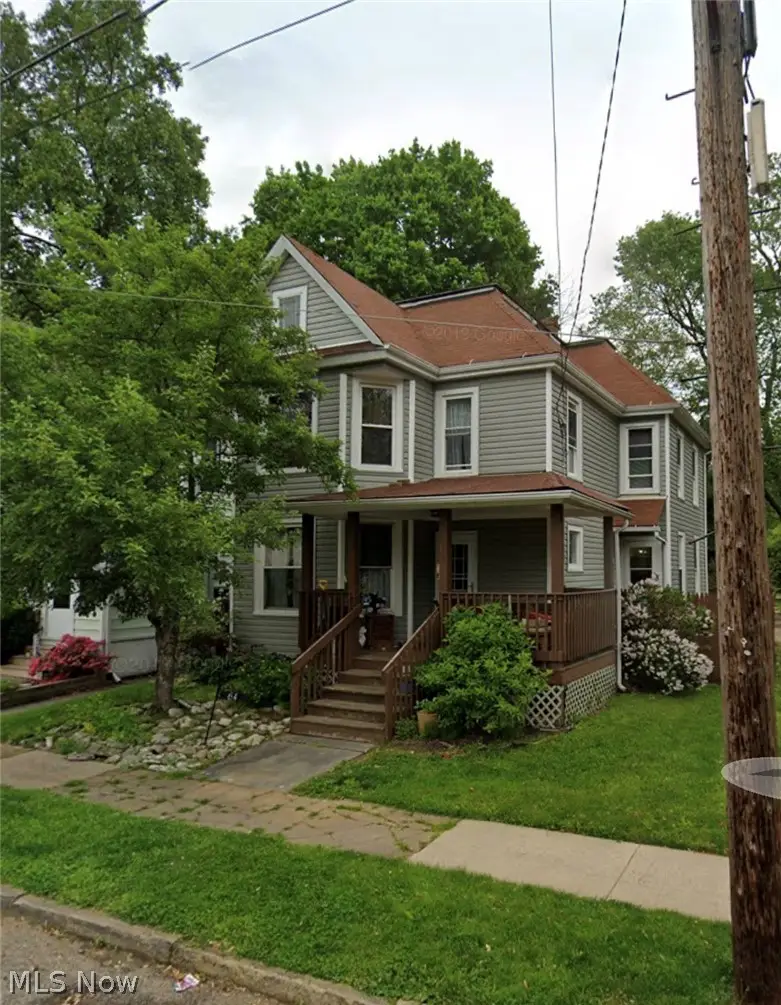 64 10th Se Street, Massillon, OH 44646 - #1