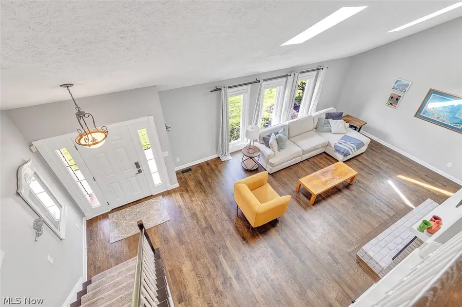 32290 Orchard Park Drive, Avon Lake, OH 44012 - #2