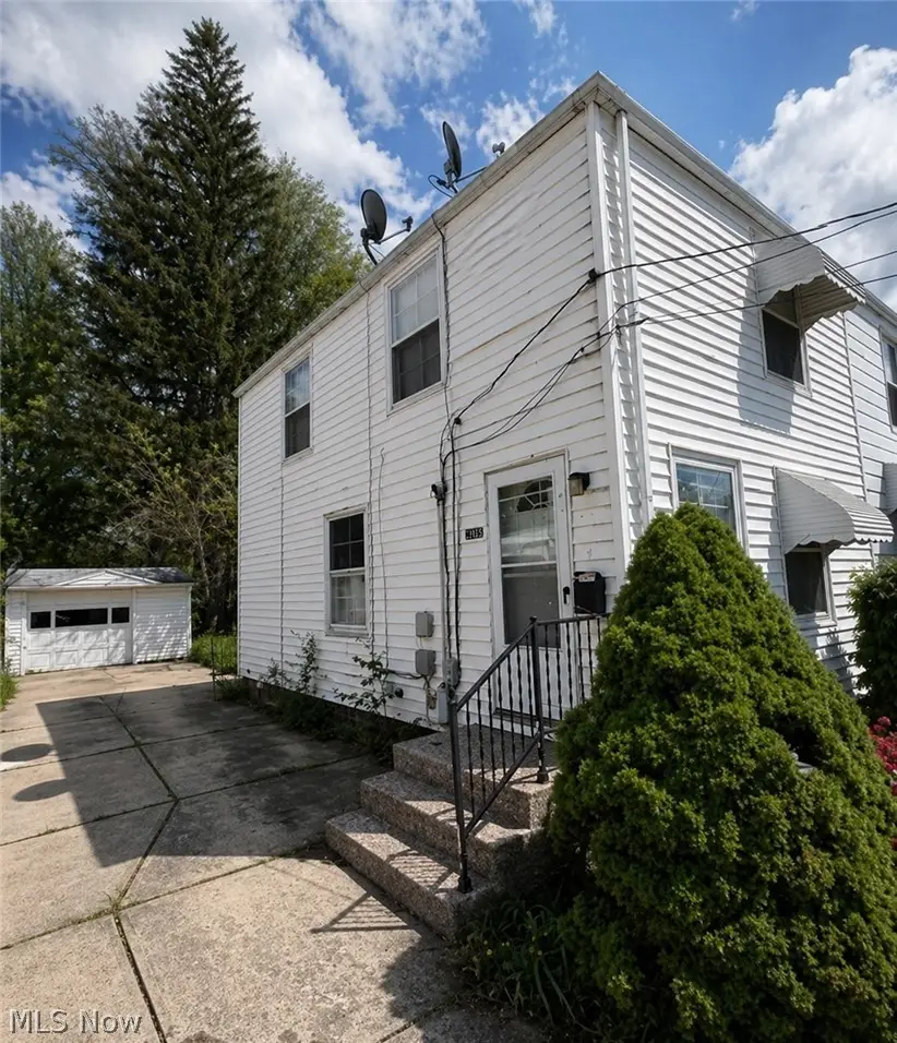 1437 E 252nd Street, Euclid, OH 44117 - #2