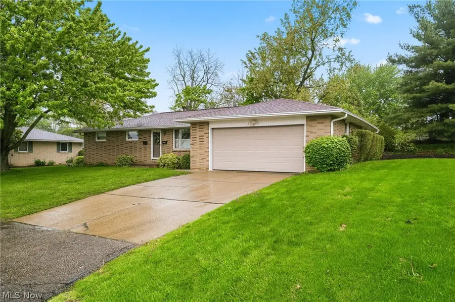 462 Ford Nw Street, Massillon, OH 44647 - #2