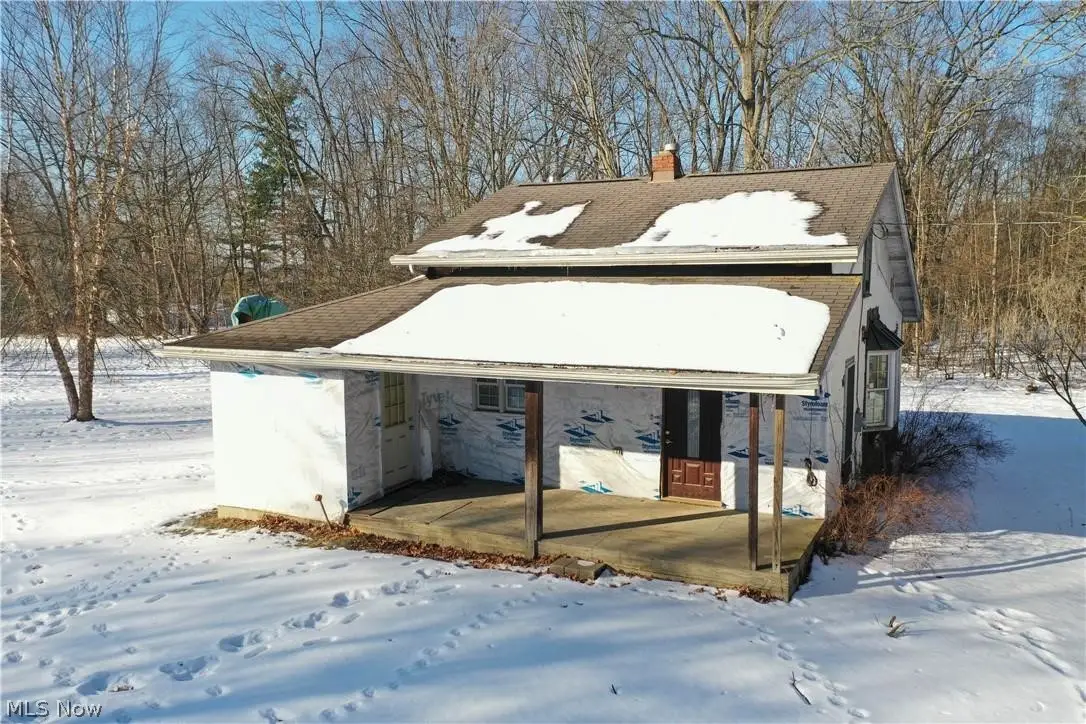 1542 Woods Road, Akron, OH 44306 - #1