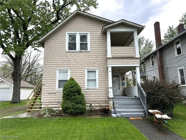 93 W 5th Avenue, Berea, OH 44017